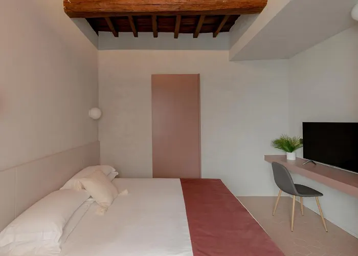 Design With Private Pool In Campo Dei Fiori Apartamento *